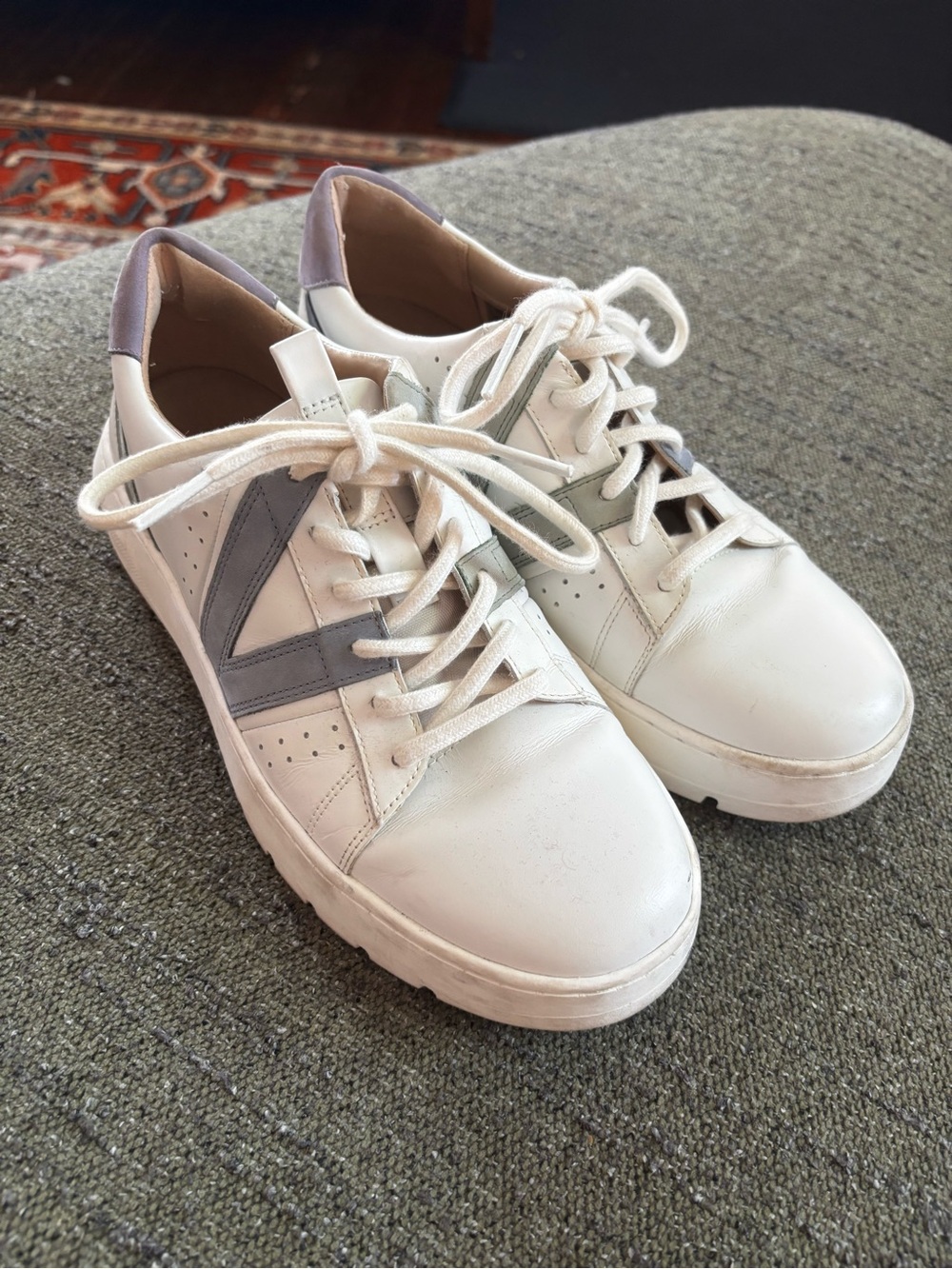 Vionic Abyss Simasa Leather Sneakers